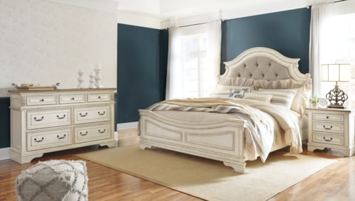King Bed, Dresser And 2 Nightstands
