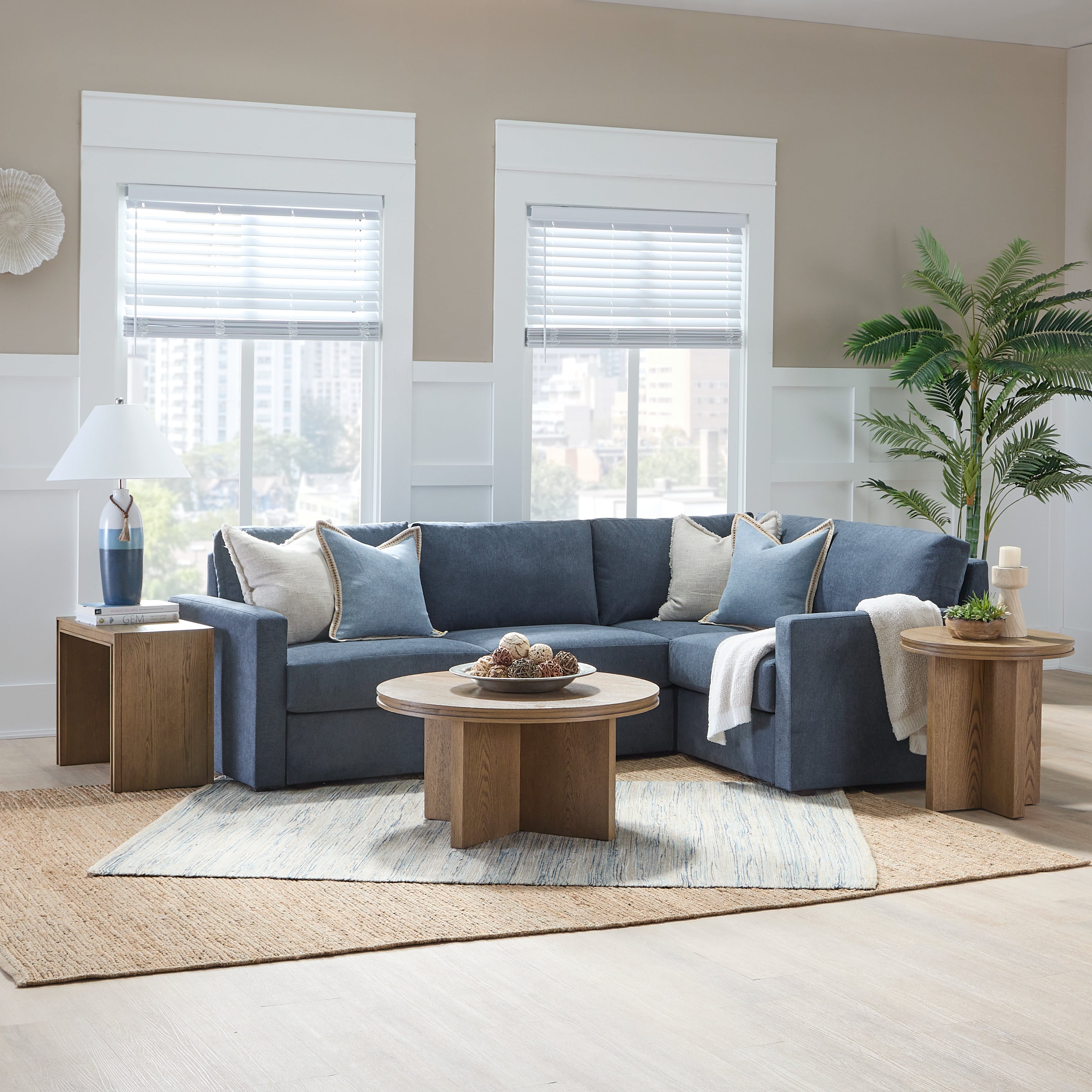 Flexsteel Flex Standard-Arm 4-Seat Sectional Sofa