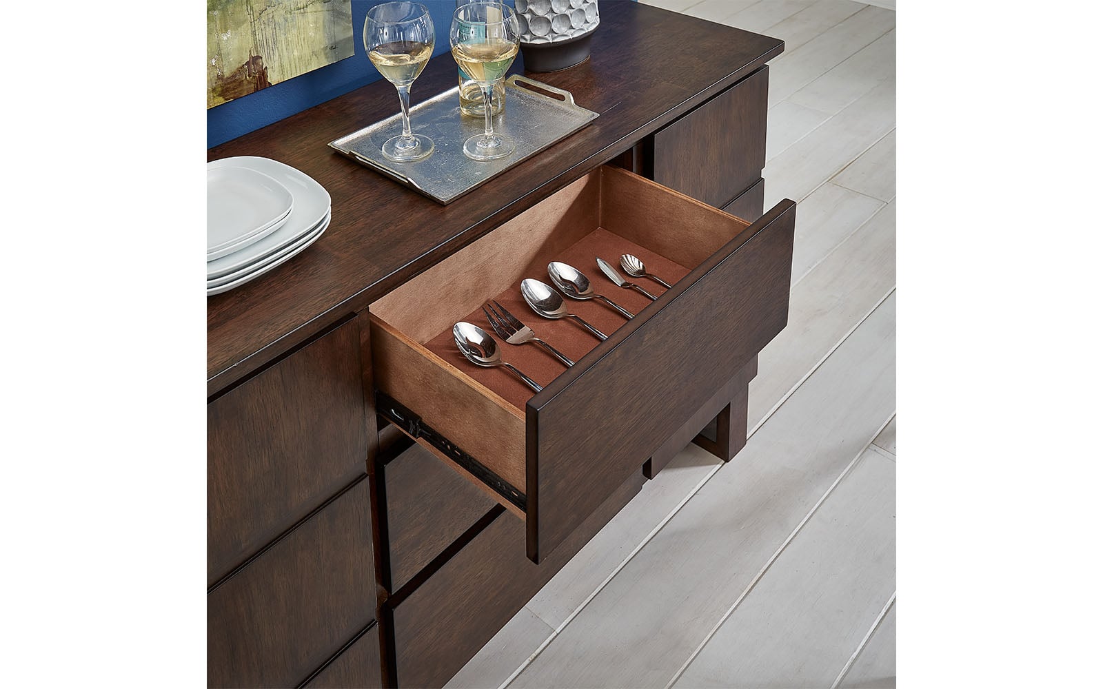 AAmerica Chesney Server