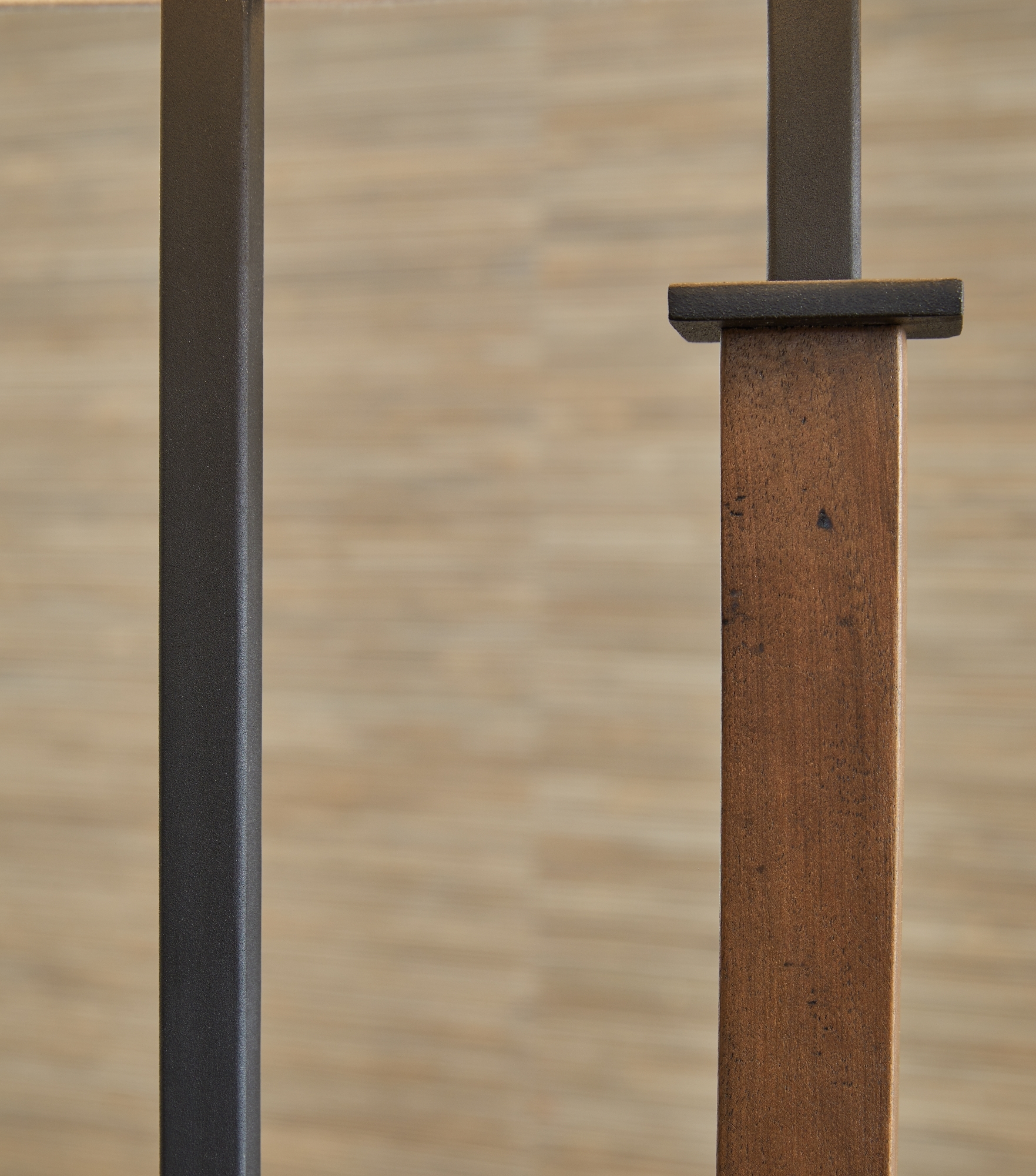 Signature Design by Ashley Voslen Table Lamp (set Of 2)