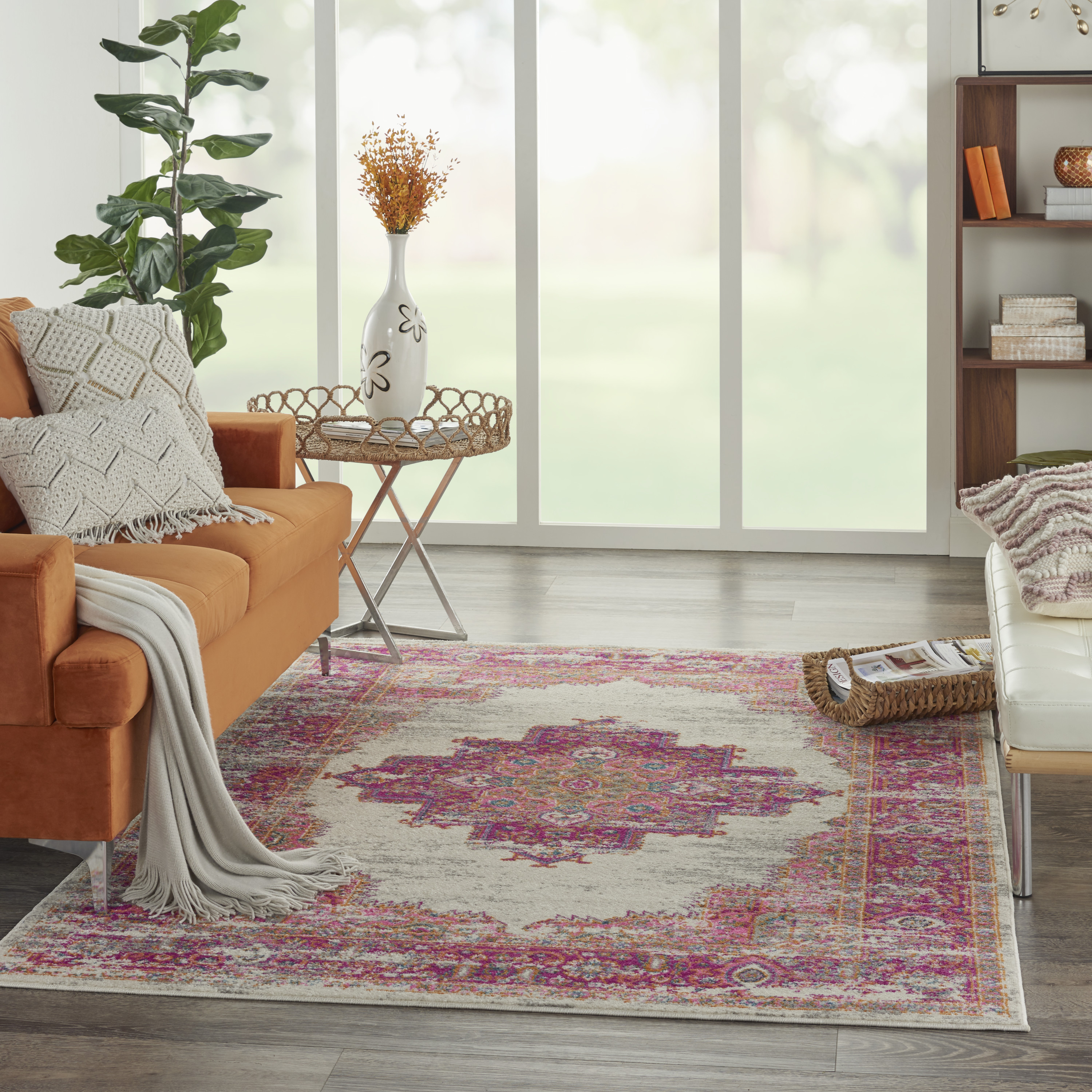 3'9" x 5'9"  Rug