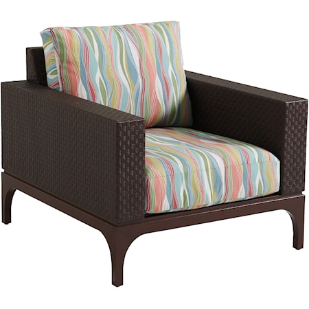 Outdoor Wicker Lounge Chair with Cushions