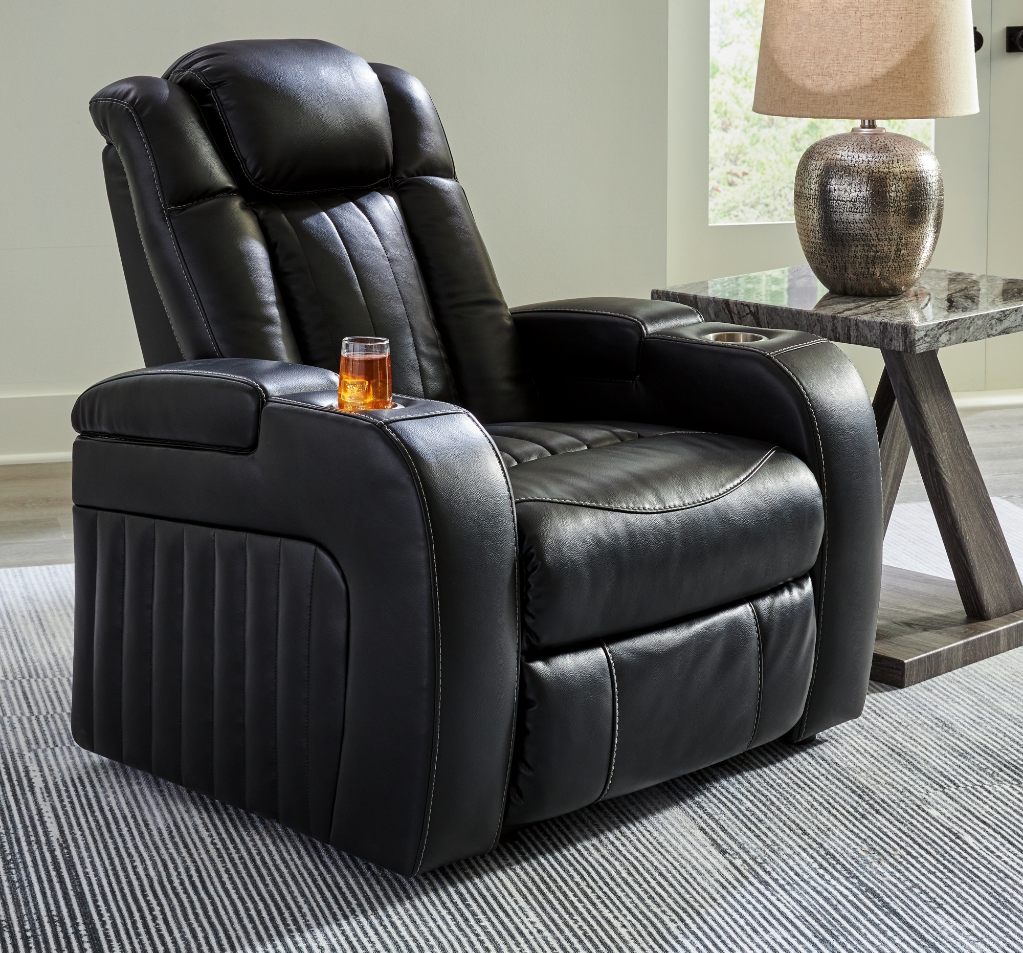 Power Recliner w/ Adjustable Headrest