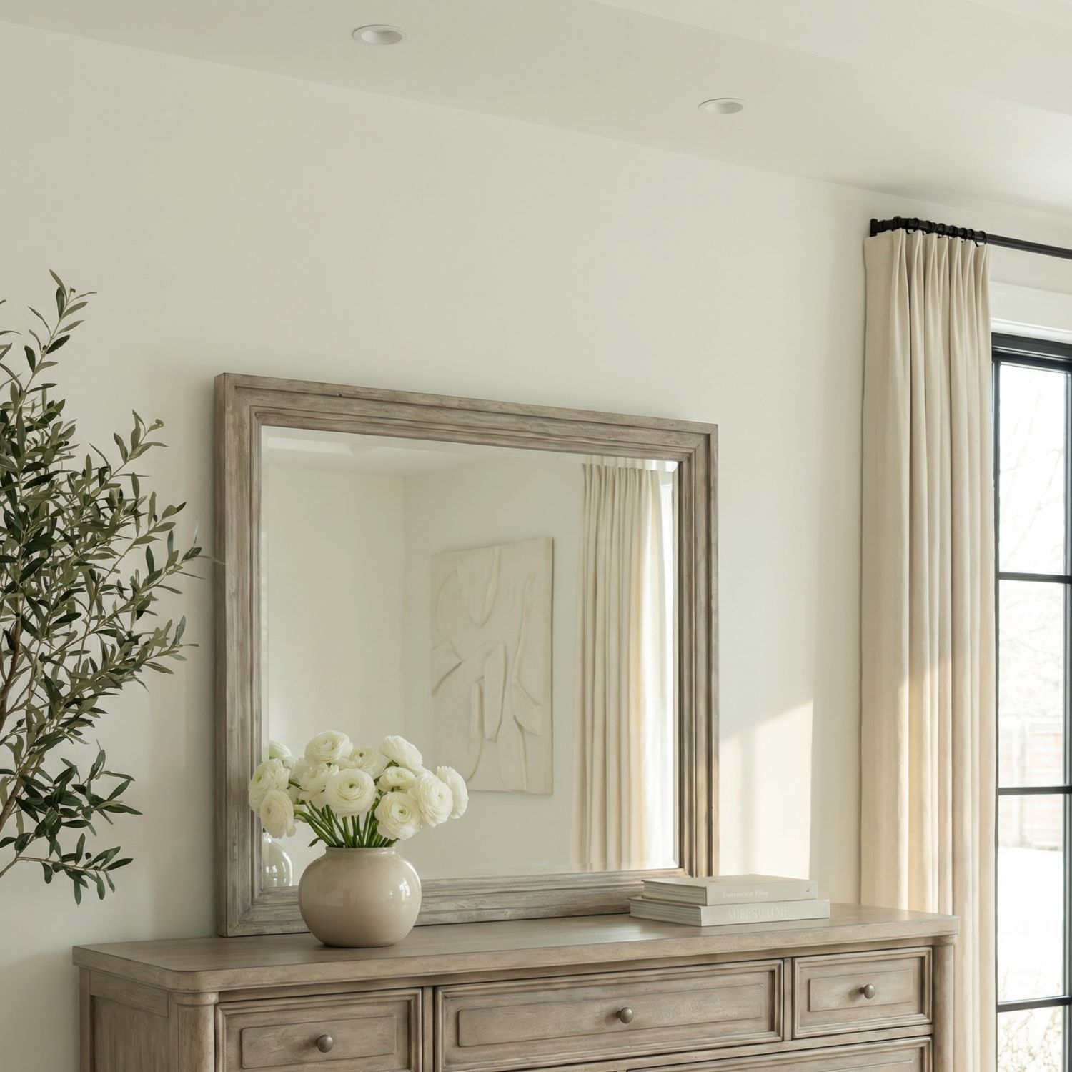Queen Panel Bed Set w/Dresser &amp; Mirror