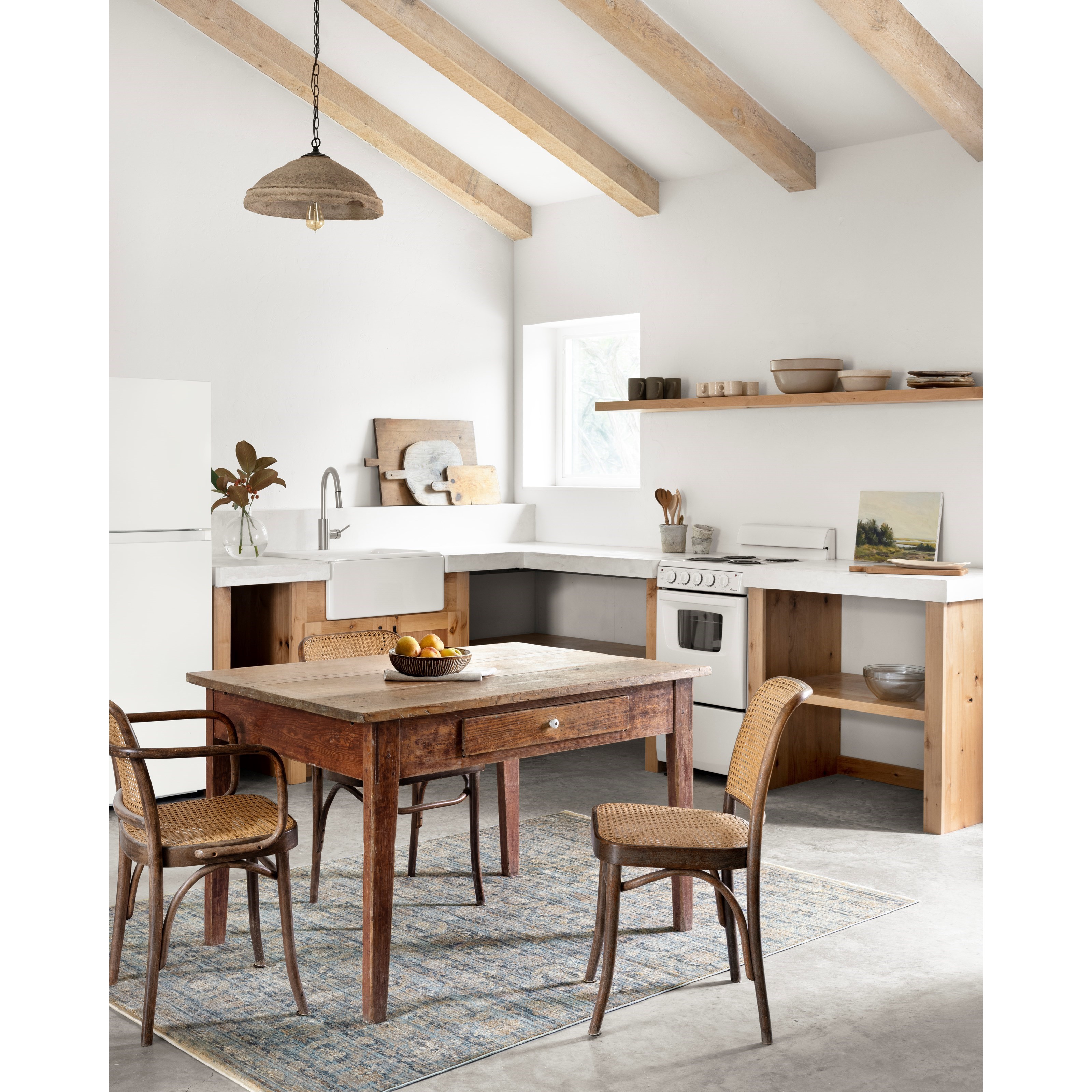 1'6" x 1'6"  Ocean / Gold Rug