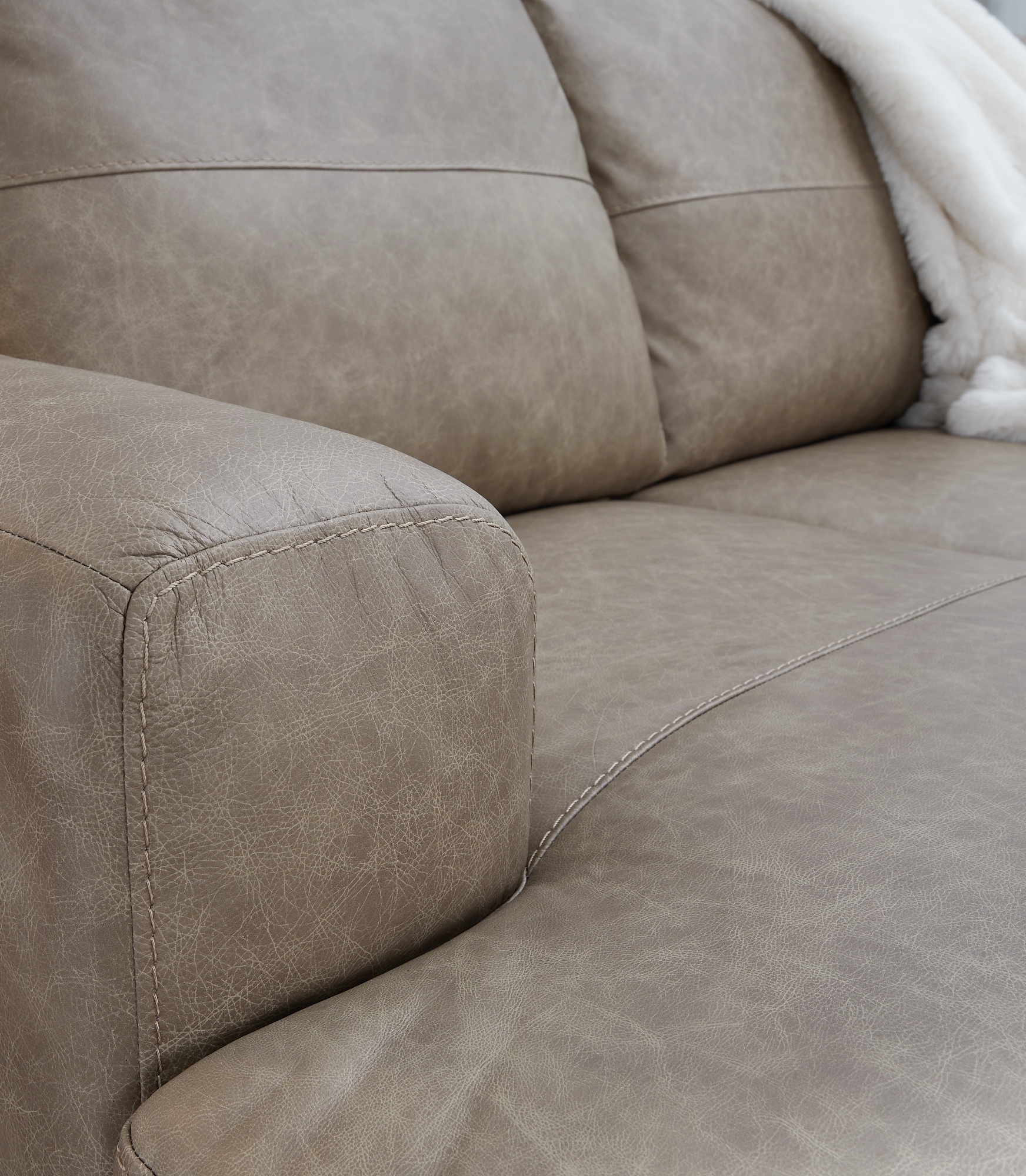 2-piece Sectional With Chaise