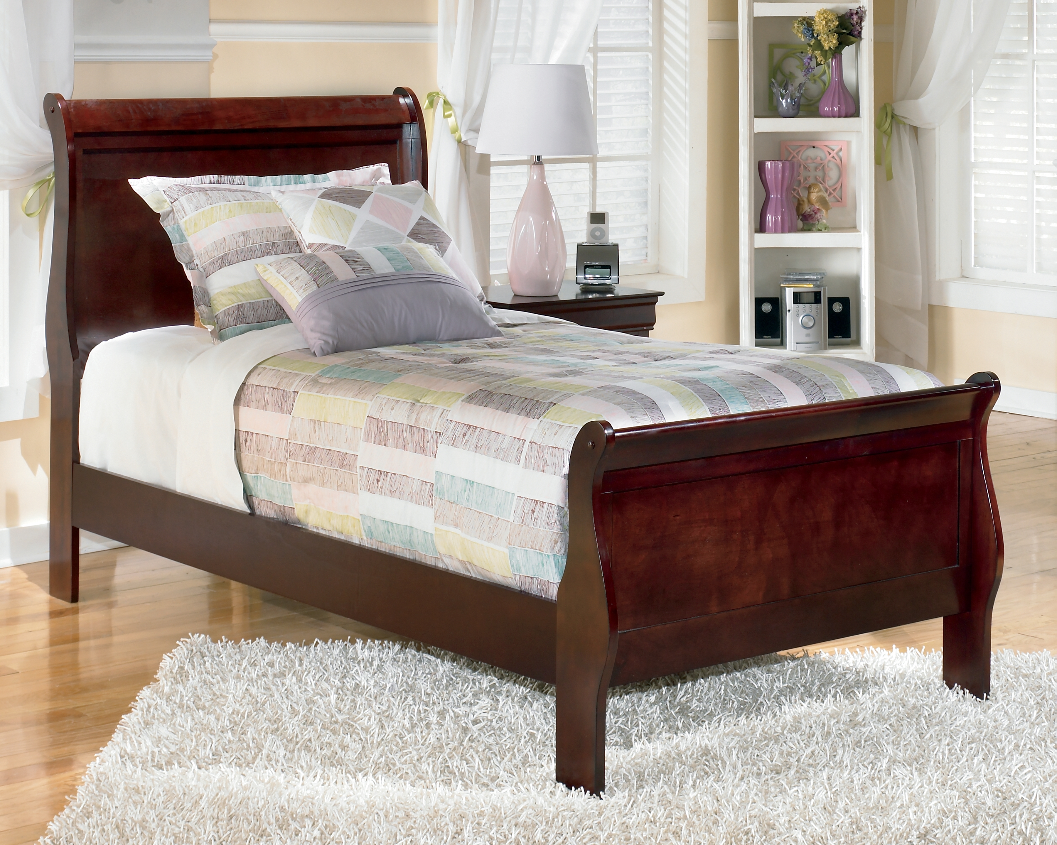 Signature Design by Ashley Alisdair 5pc Twin Sleigh Bedroom Set