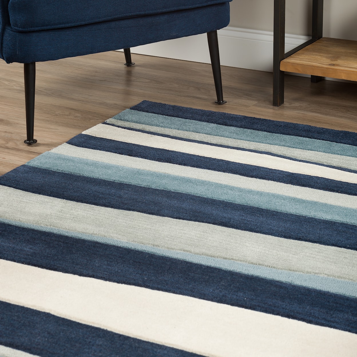 Dalyn Studio Coastal Blue 5'X7'9" Rug