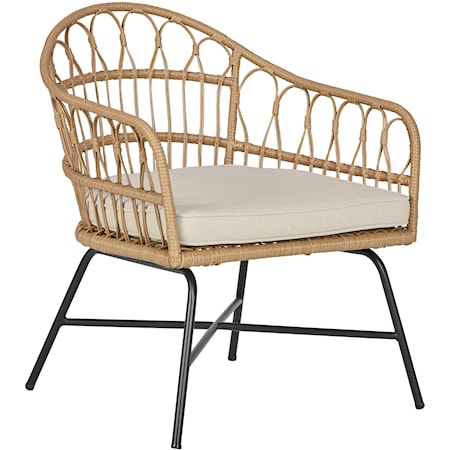 Indoor/Outdoor Wicker Accent Chair with Metal Legs