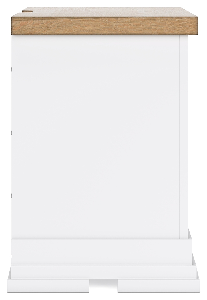 Benchcraft Ashbryn 3-Drawer Nightstand