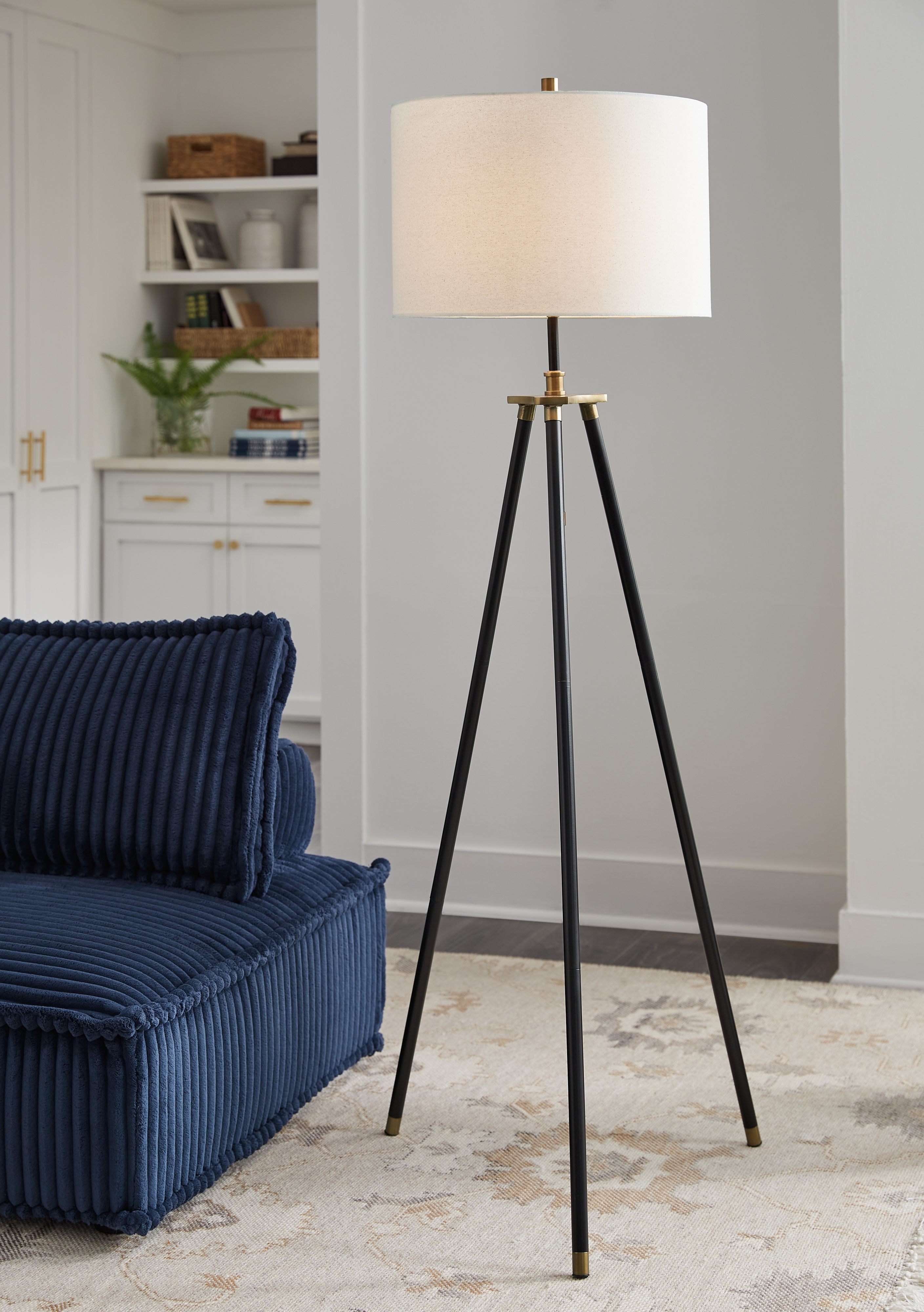 Metal Floor Lamp