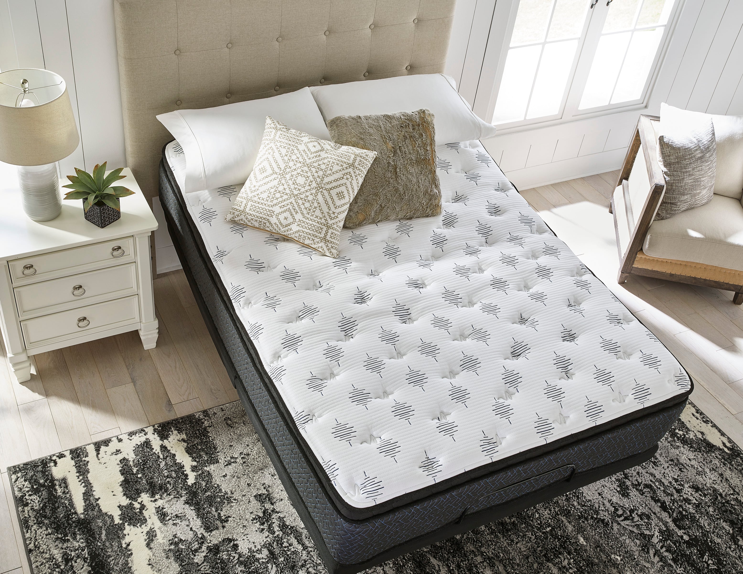 Sierra Sleep Ultra Luxury ET with Memory Foam Memory Foam King Mattress