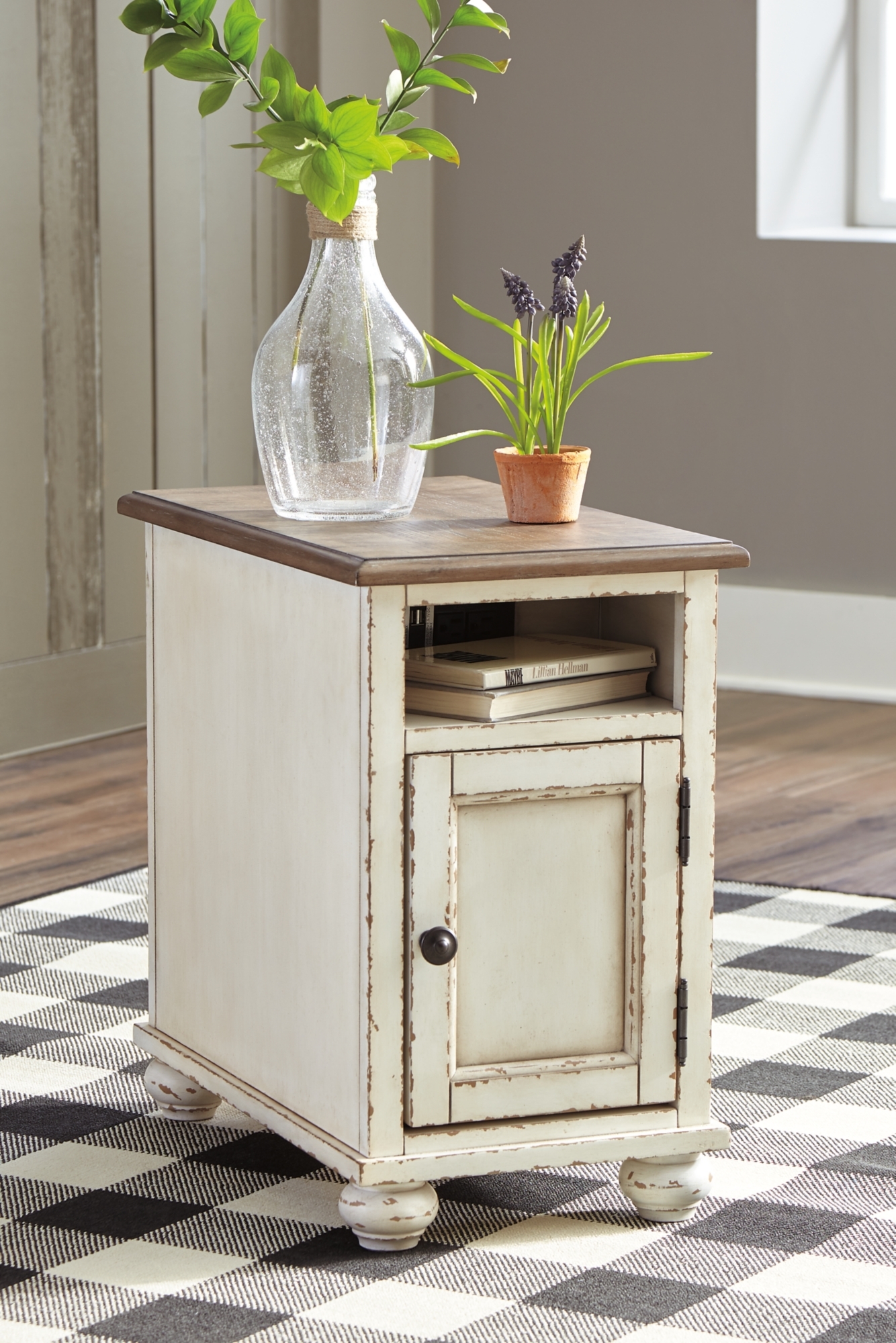 Chairside End Table