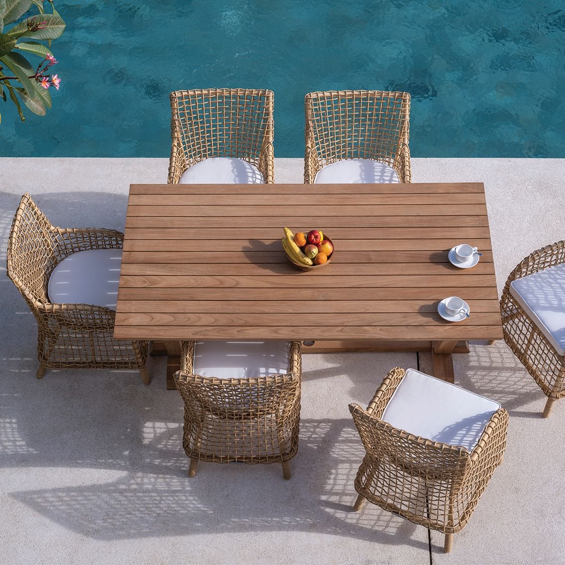 Outdoor Dining Armchair