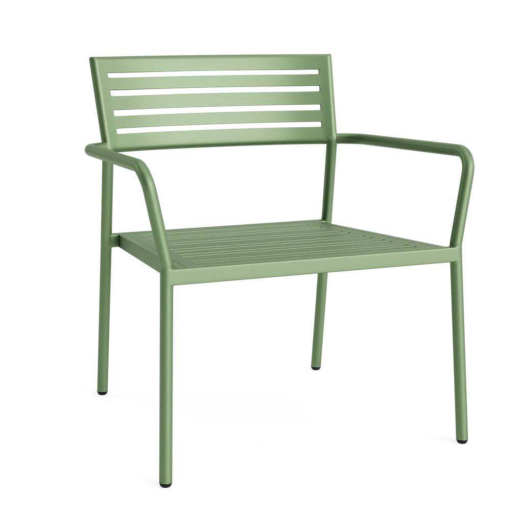 Slat Stacking Lounge Chair