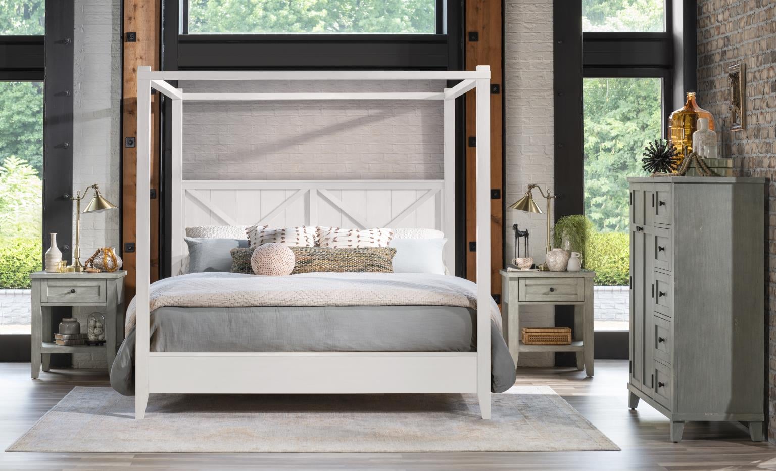 Queen Canopy Bed