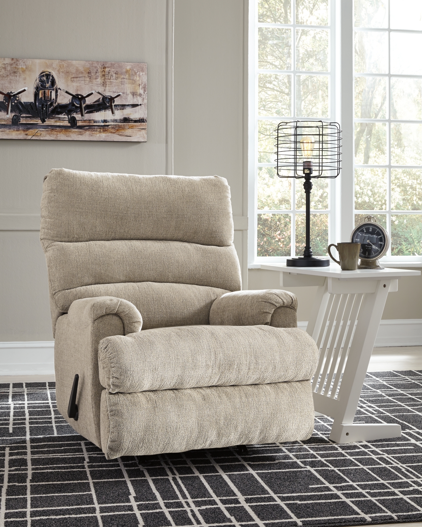 Signature Design by Ashley Man Fort Rocker Recliner