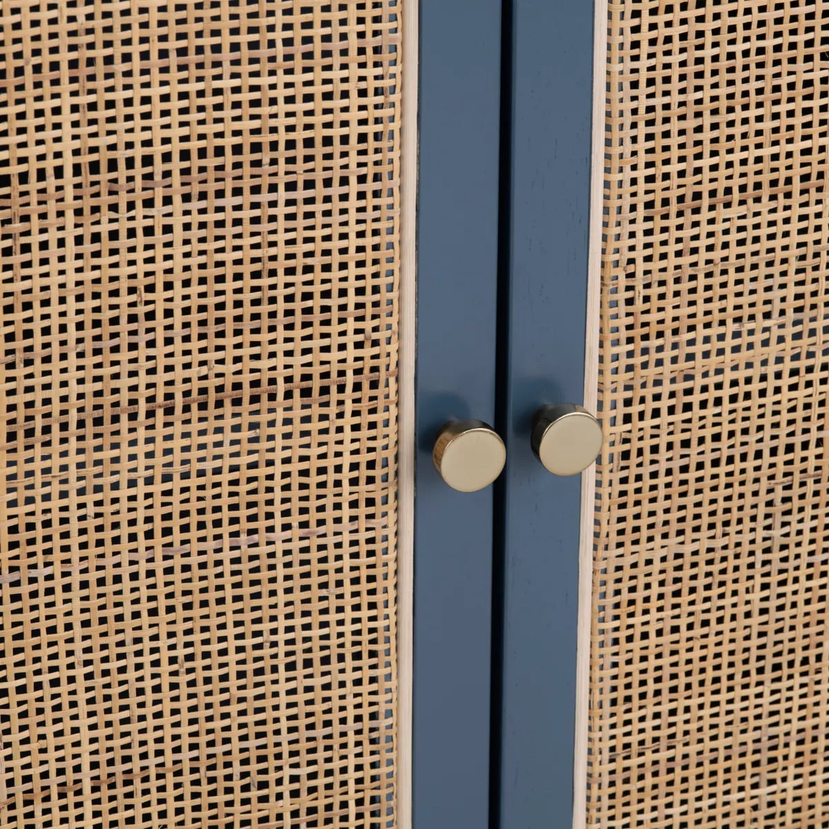 Crestview Collection Shoreside Shoreside 4-Door Sideboard