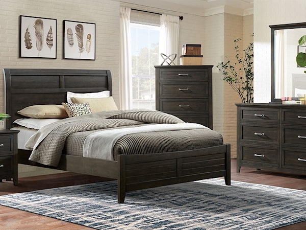 5 Pc. Queen Bedroom Set w/ Chest