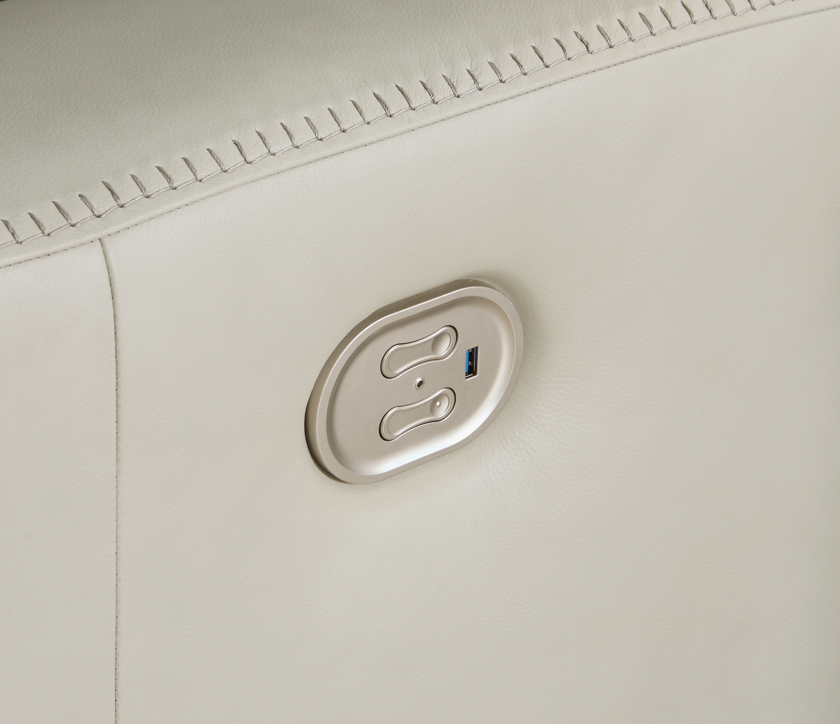 Signature Design by Ashley Mindanao Pwr Recliner/Adj Headrest