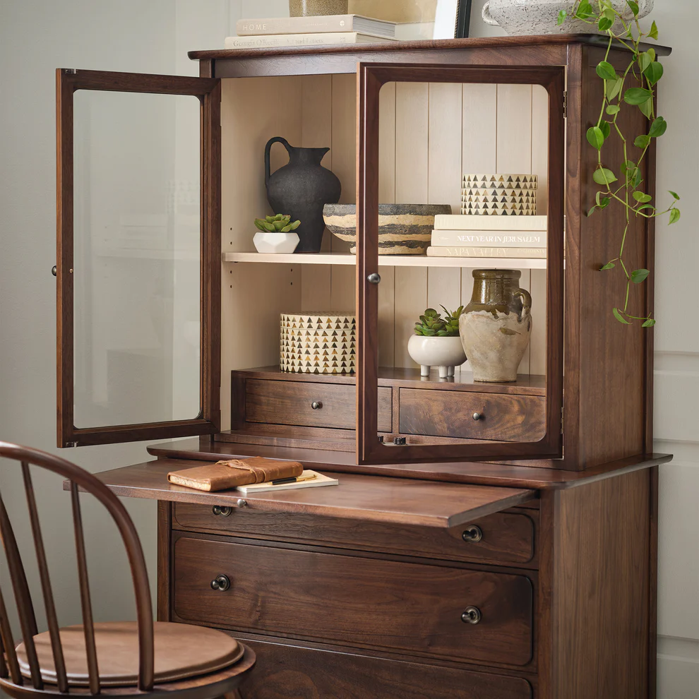 Stickley Hudson Valley Two-Door Display Hutch