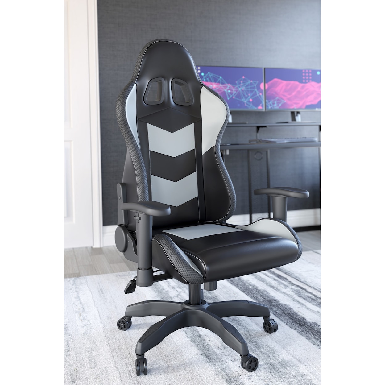 Signature Design by Ashley Furniture Lynxtyn Home Office Desk Chair