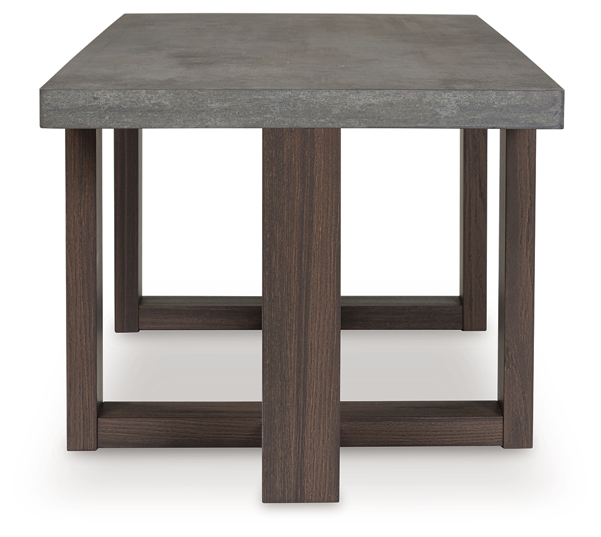 Signature Design by Ashley Dynnford Occasional Table (Set Of 3)