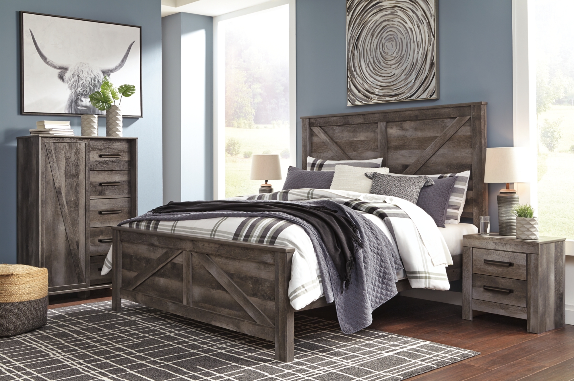Signature Design by Ashley Wynnlow King Crossbuck Panel Bed