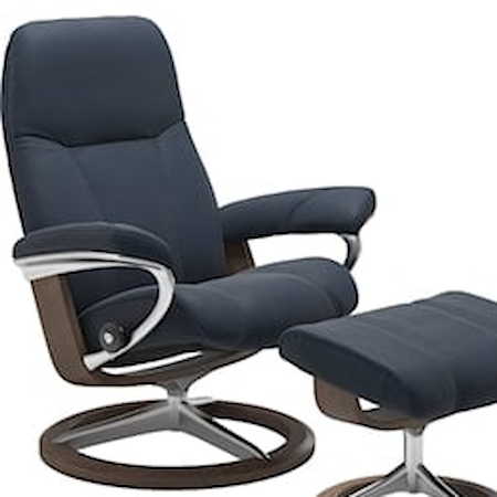 Medium Reclining Chair with Signature Base