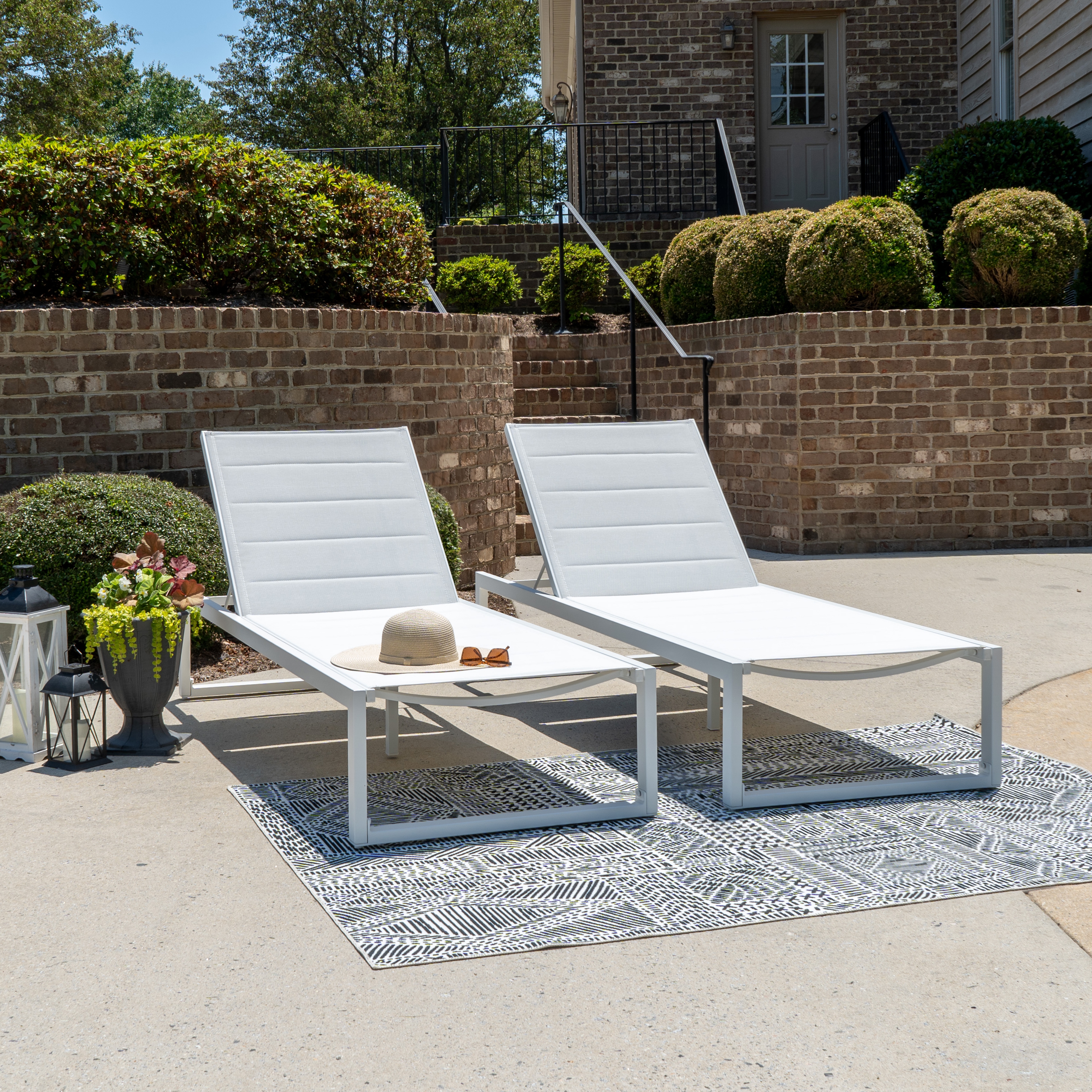 2-Piece Outdoor Chaise Set