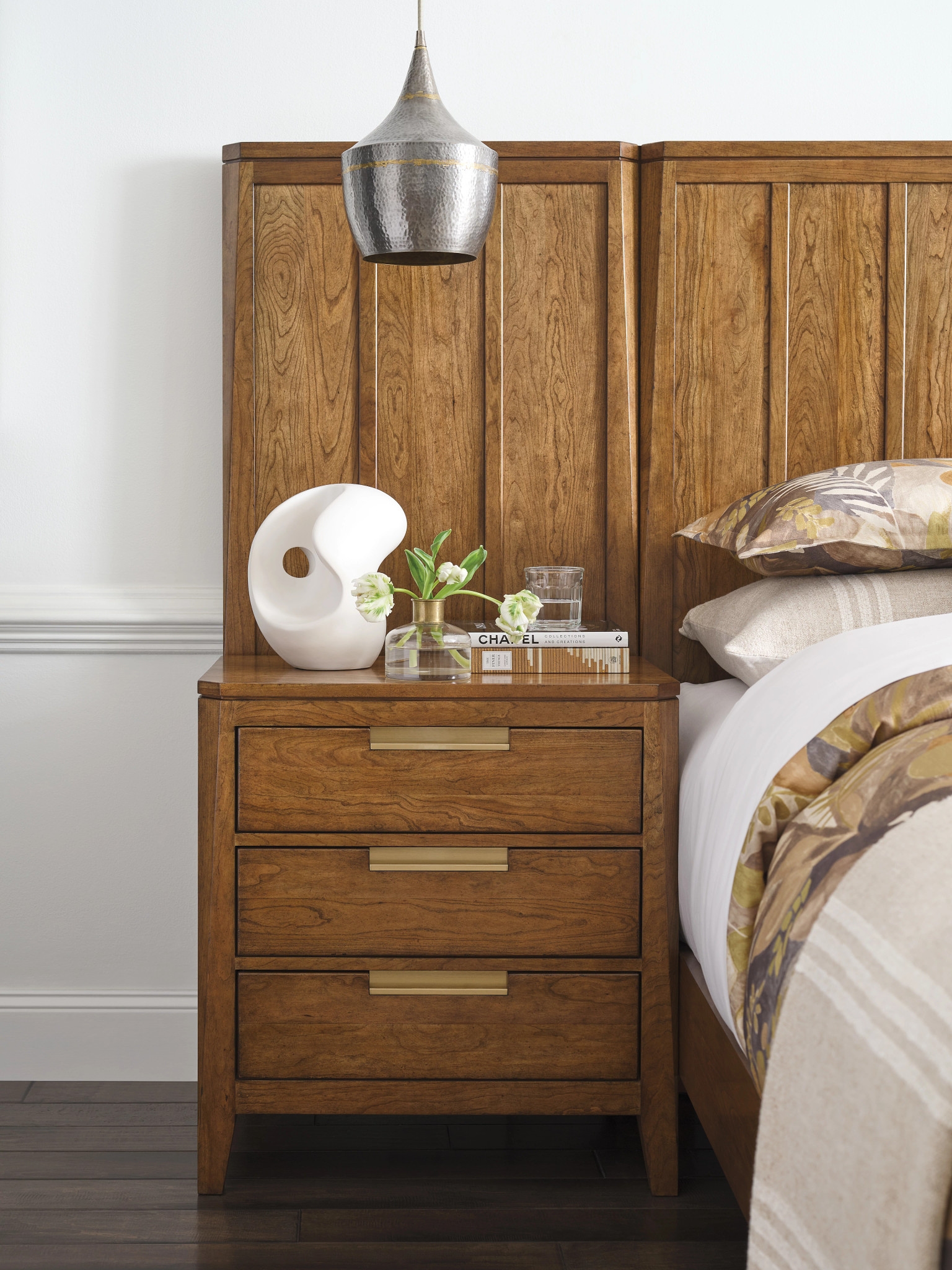 Kincaid Furniture Aspire 3-Drawer Nightstand