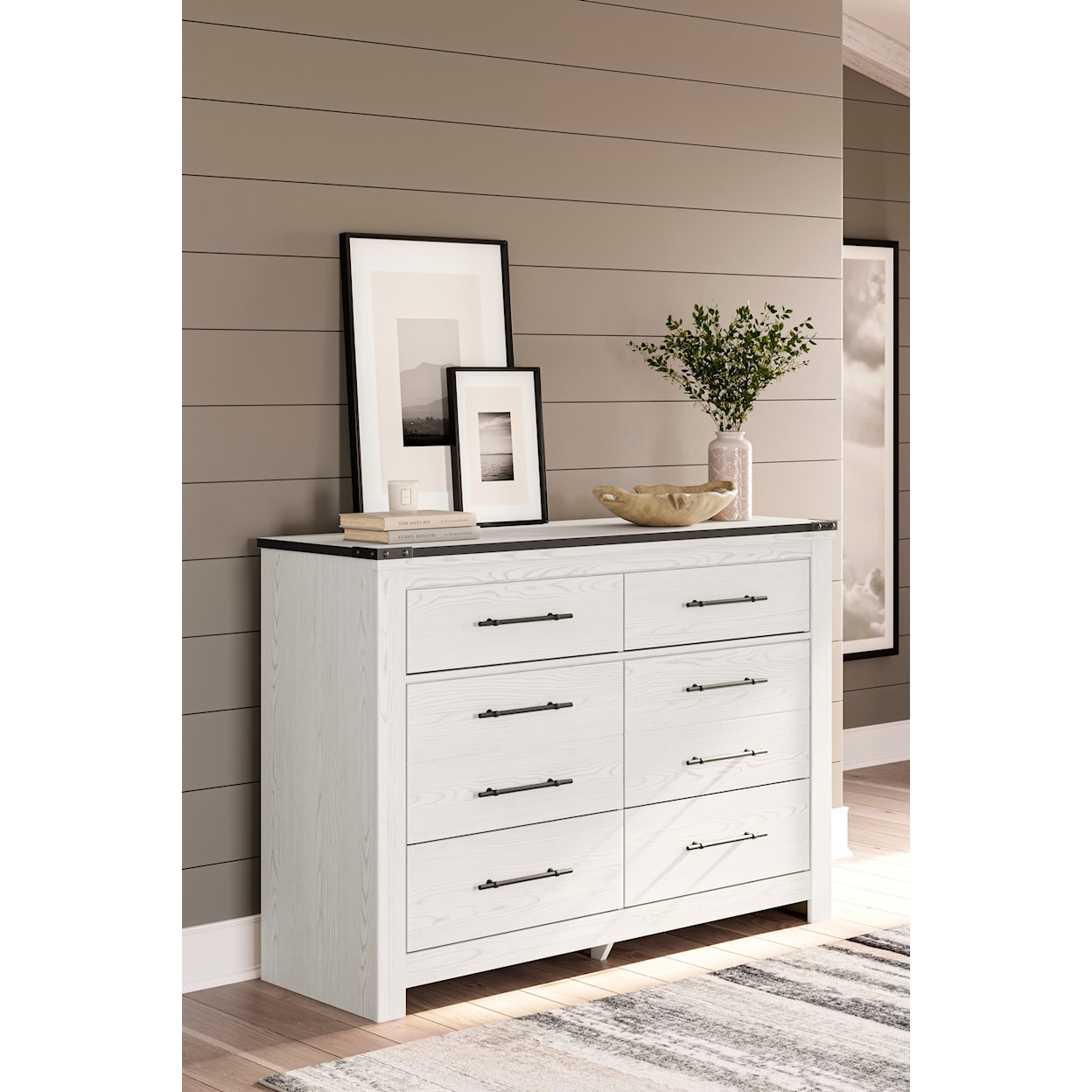 Signature Design Schoenberg Dresser