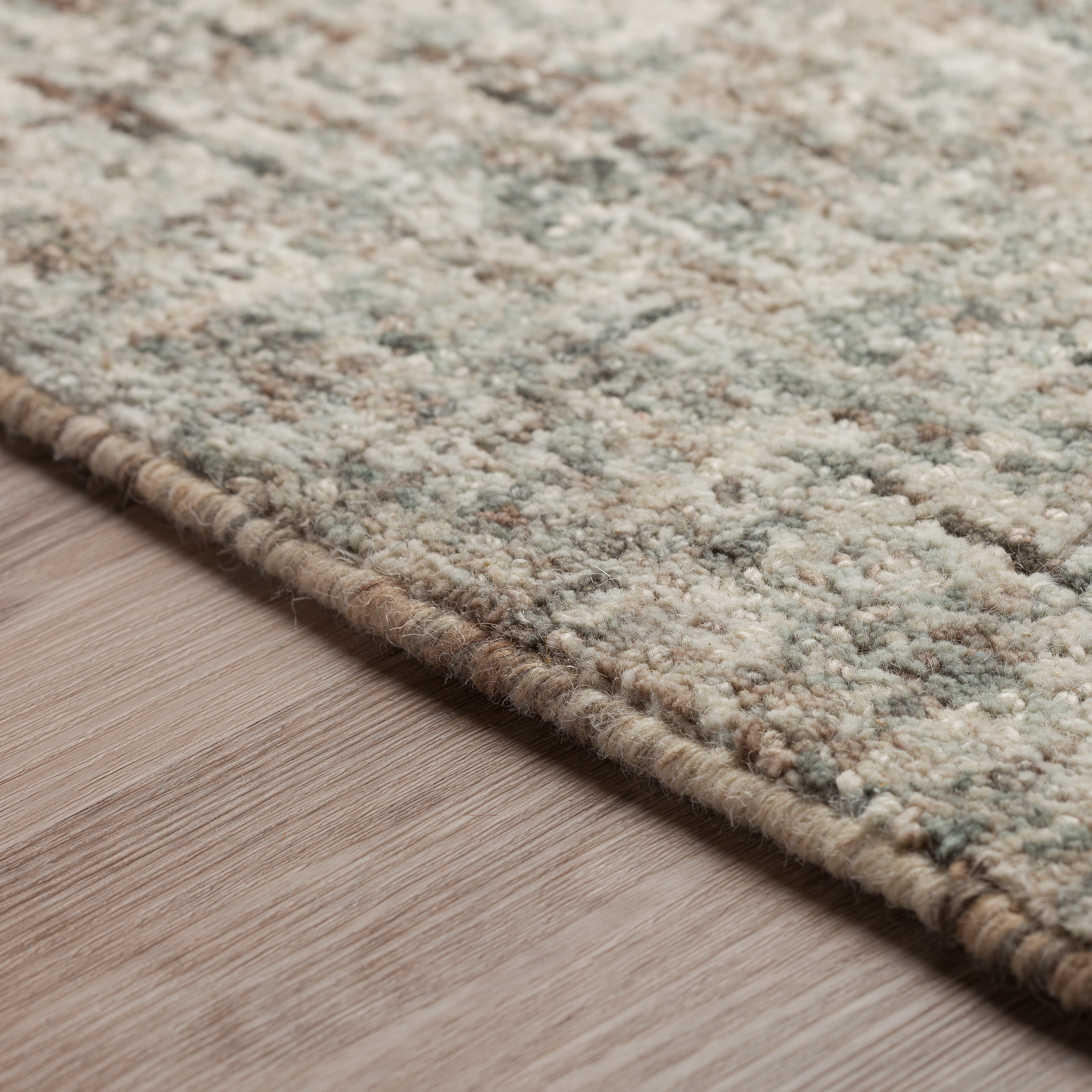 Dalyn Calisa 2' x 3' Rug