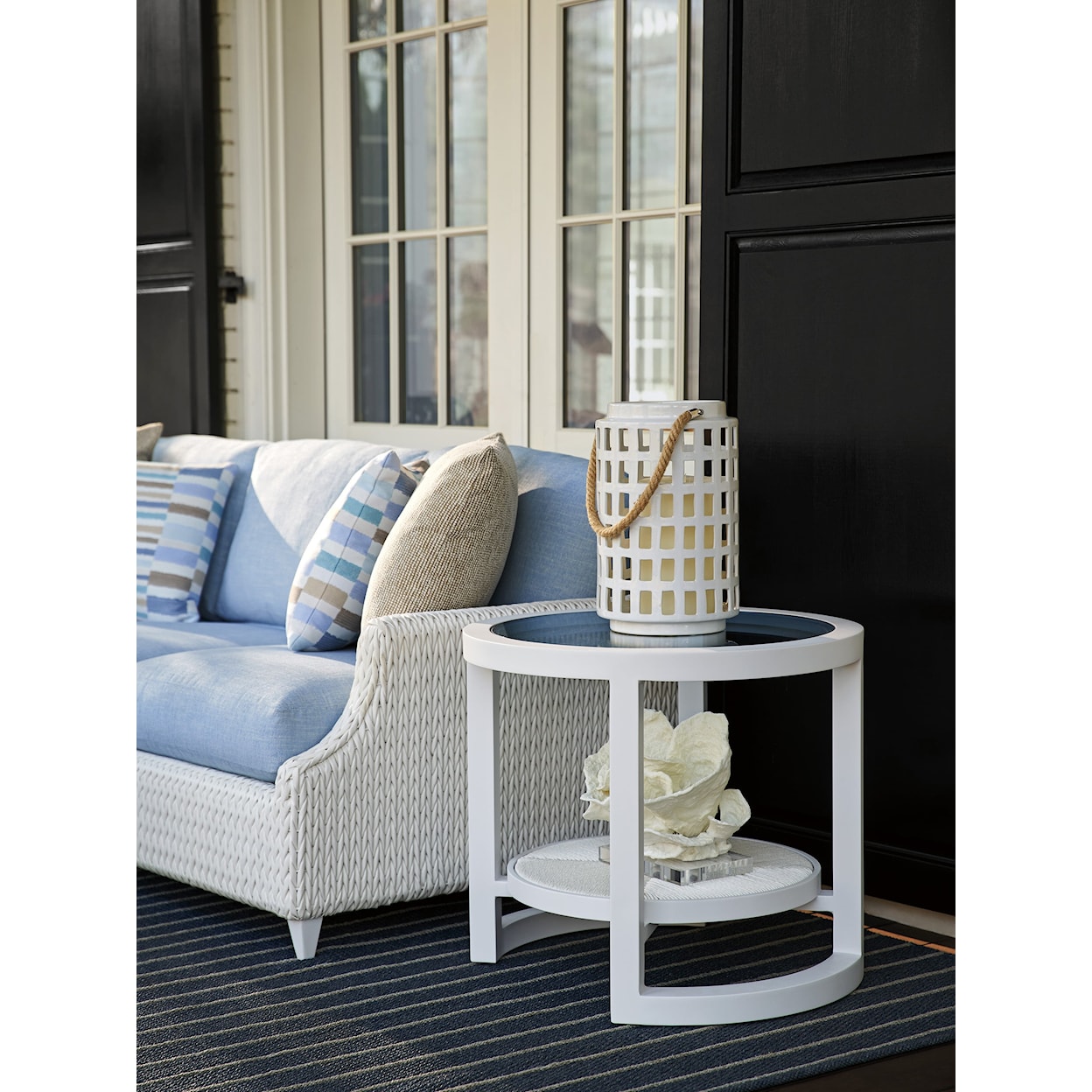 Tommy Bahama Outdoor Living Ocean Breeze Promenade Outdoor Round End Table