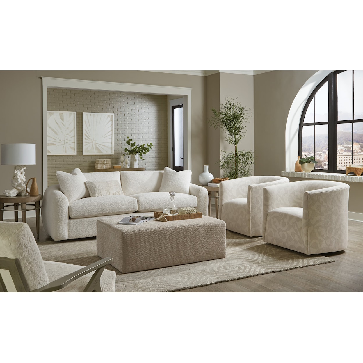 Hickory Craft 731850BD 2-Cushion Sofa