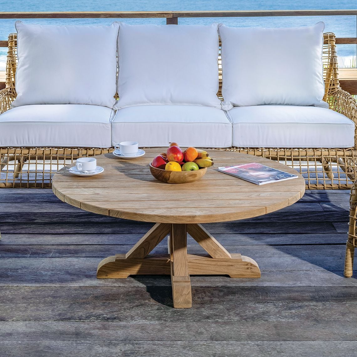 Outdoor Round Coffee Table