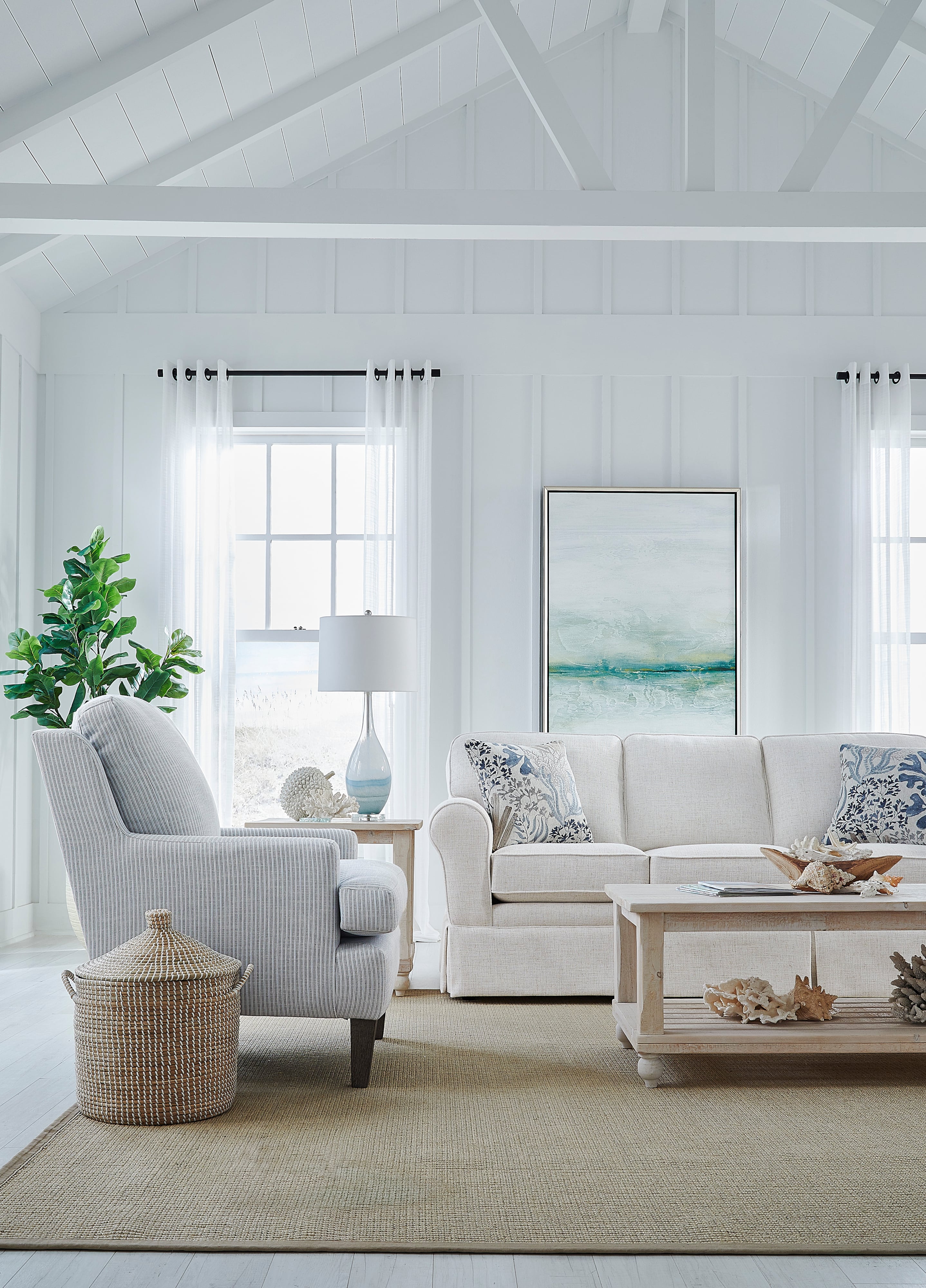 Best Home Furnishings Susanna Sofa