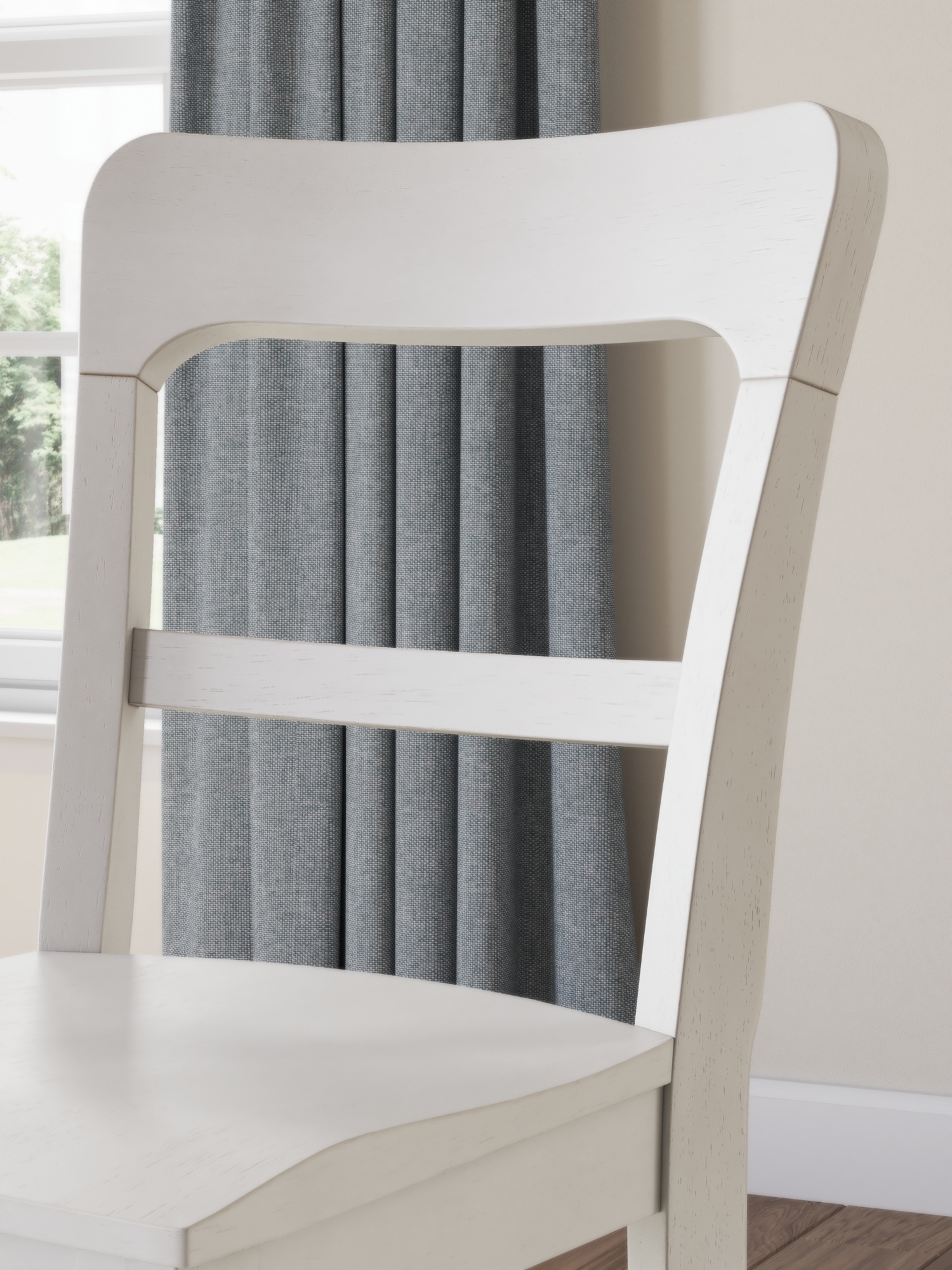 Signature Design by Ashley Greddinton Dining Room Set