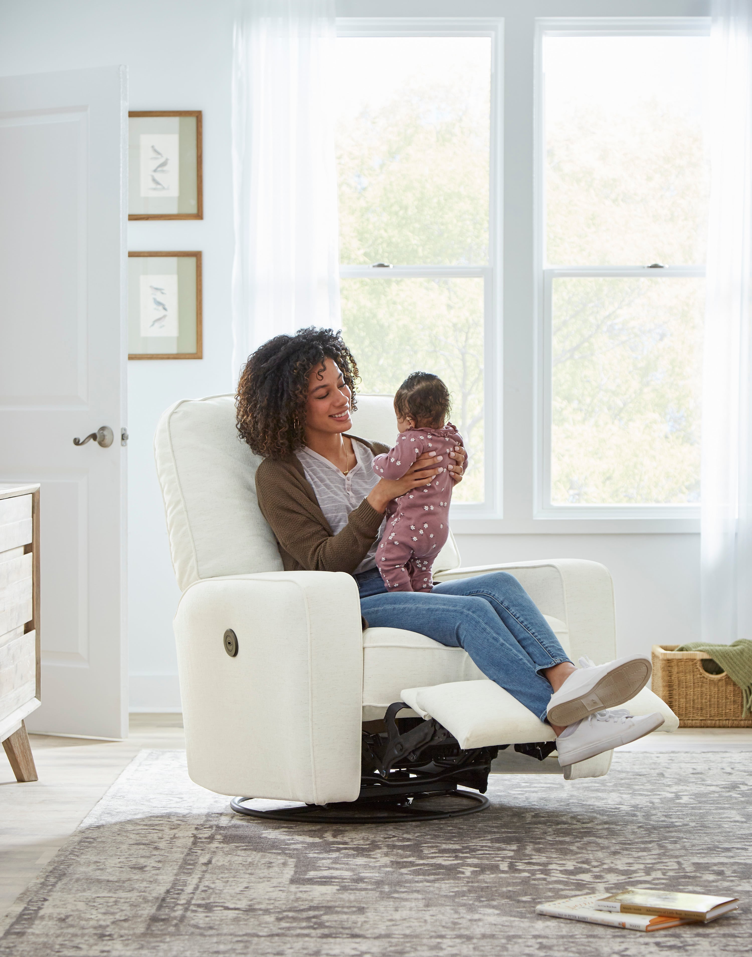 Best Home Furnishings Bilana Bilana Power Swivel Glider Recliner