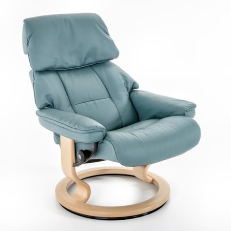 Medium Classic Recliner