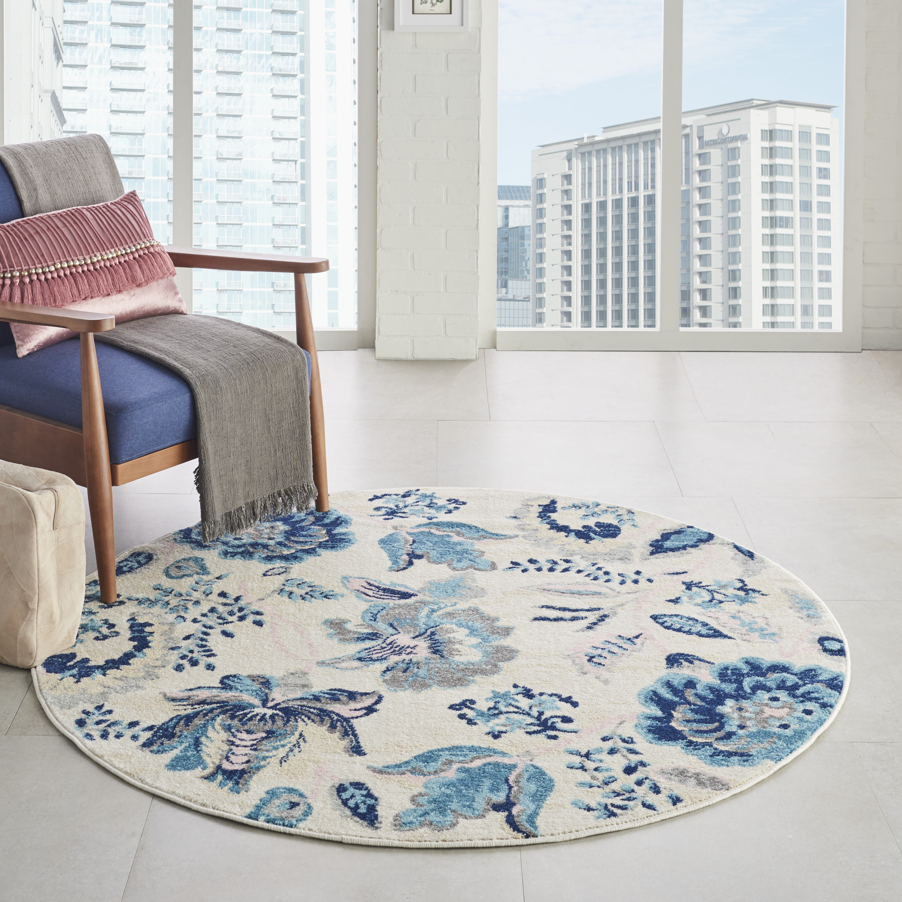 Nourison Tranquil 5'3" Round  Rug