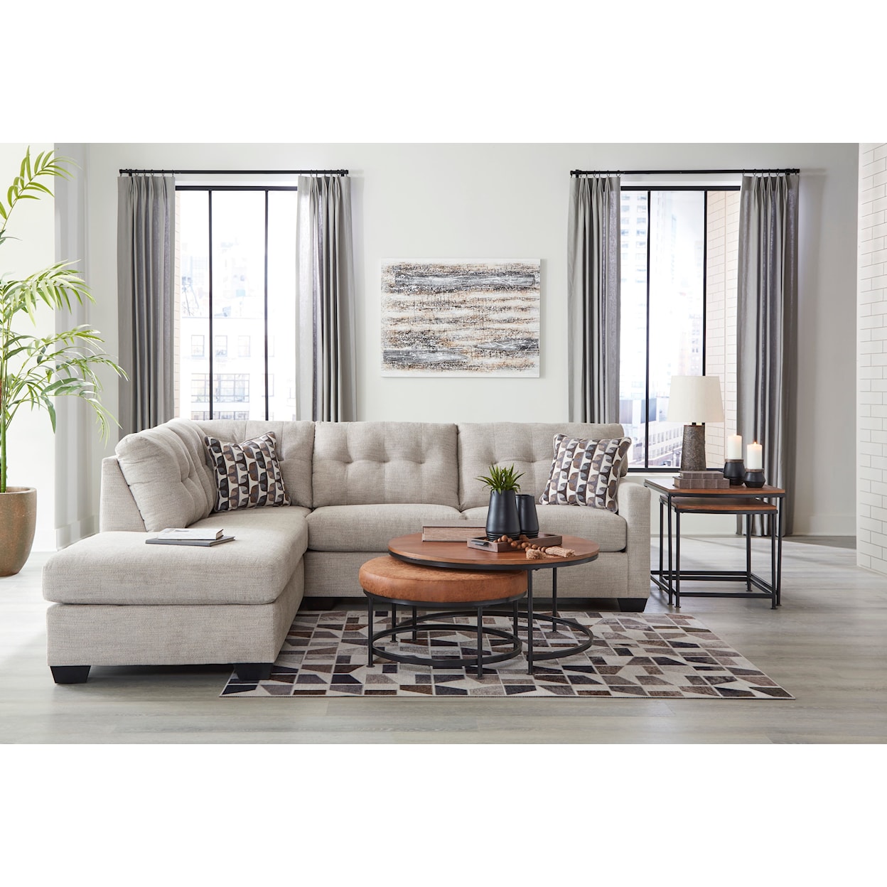 Signature Design by Ashley Furniture Mahoney Sectional Sofa with Sleeper