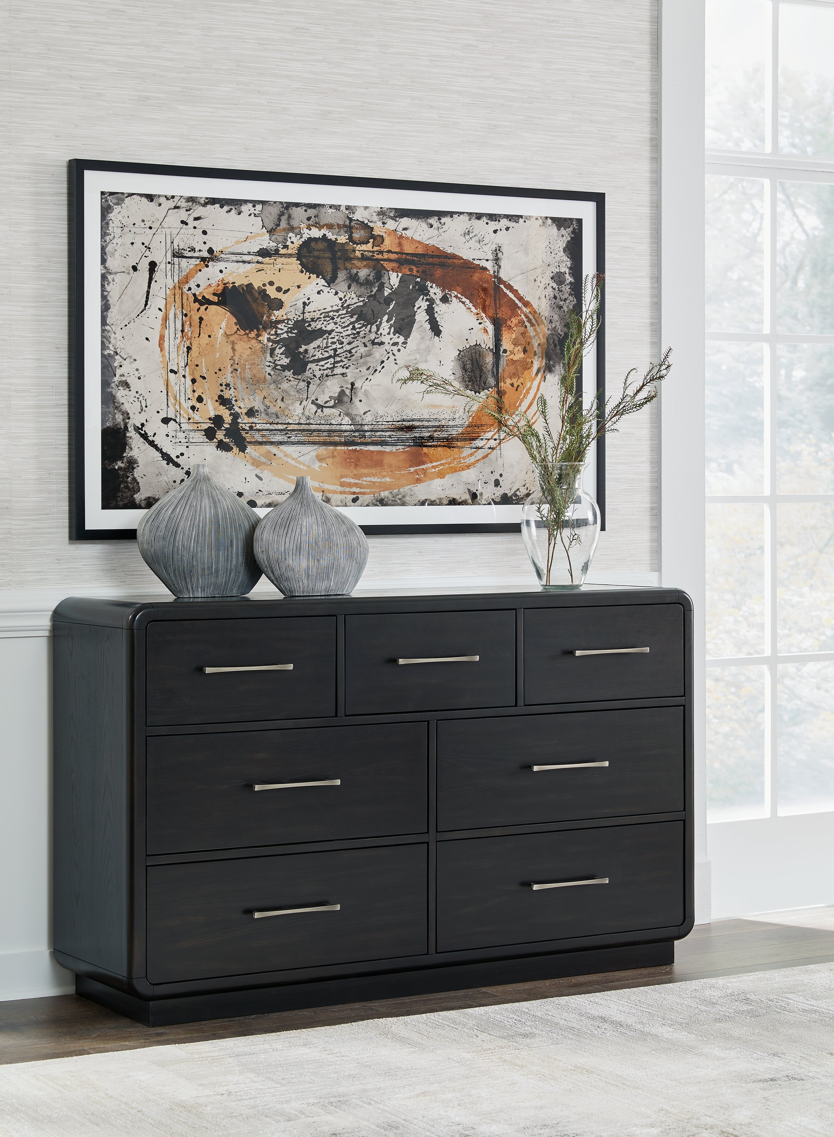 Signature Design by Ashley Rowanbeck 7-Drawer Dresser