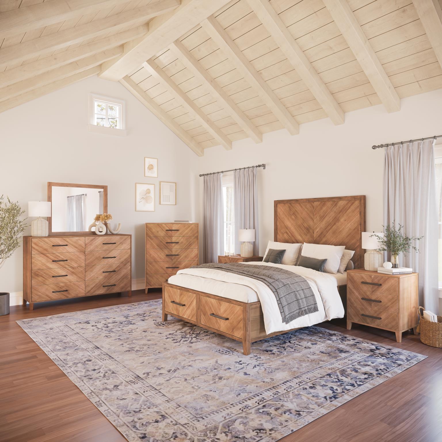 Jofran Eloquence Chest