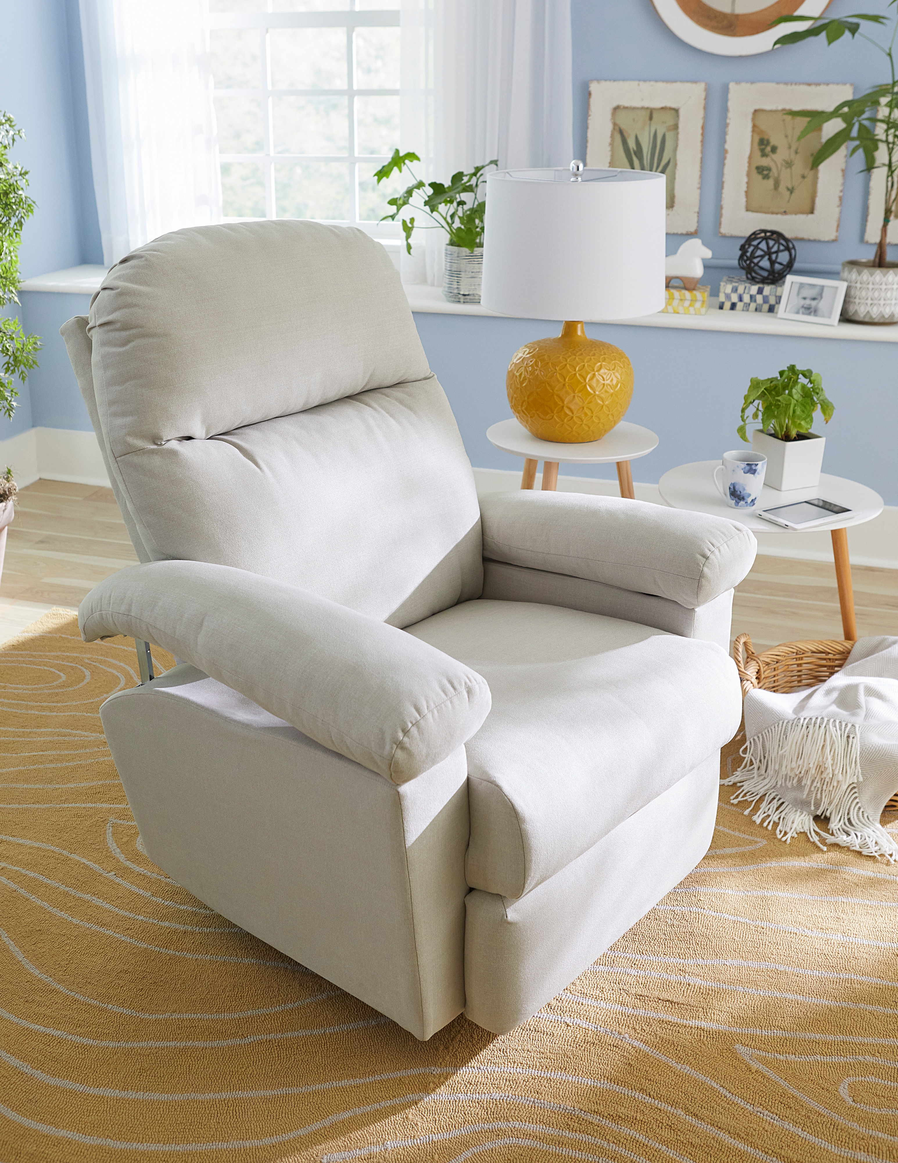 Best Home Furnishings Jodie Power Swivel Recliner w/ Adjustable Arms