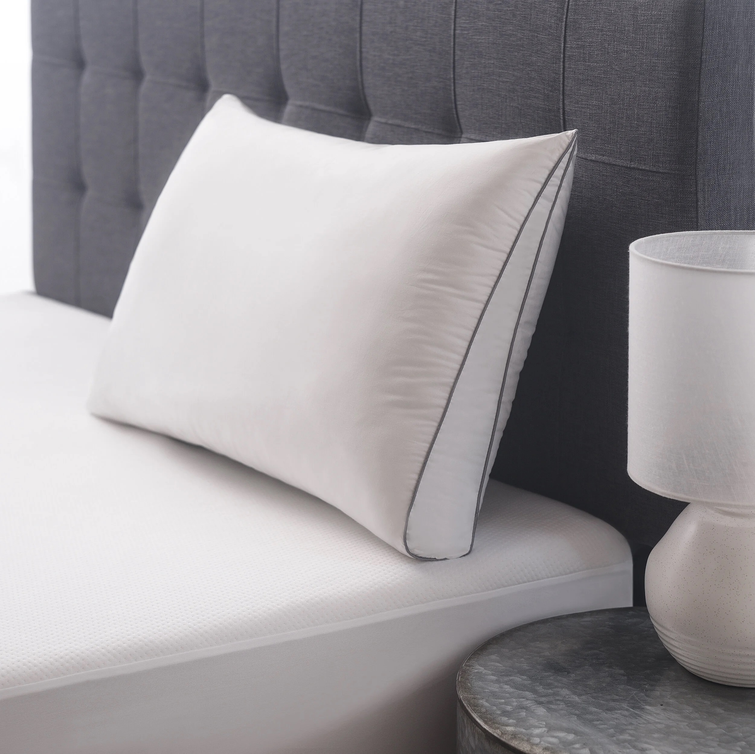 Queen Everyway Pillow