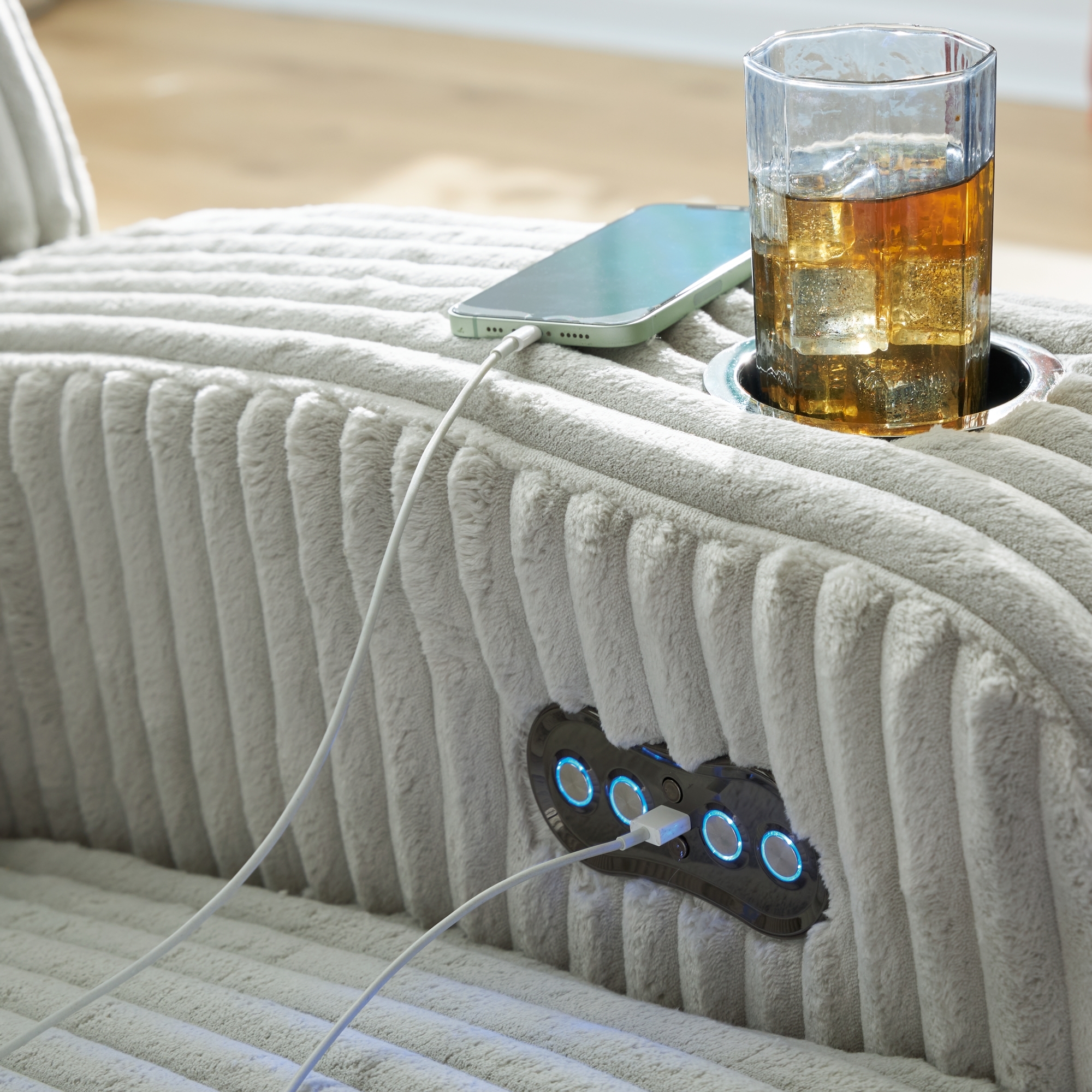 Signature Design by Ashley Forest Lake Pwr Rec Sofa With Adj Headrest