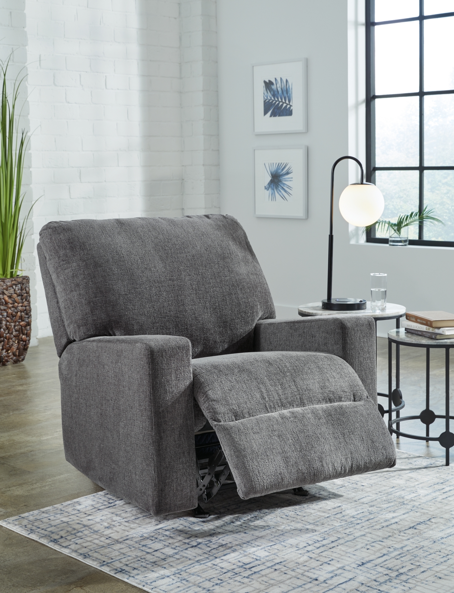 Signature Design by Ashley Rannis Rocker Recliner