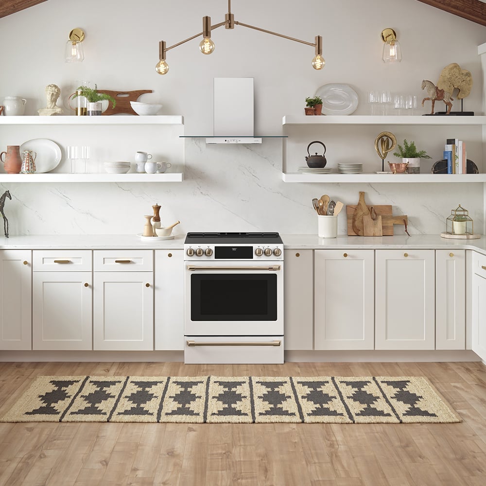 Front Control Induction and Convection Range