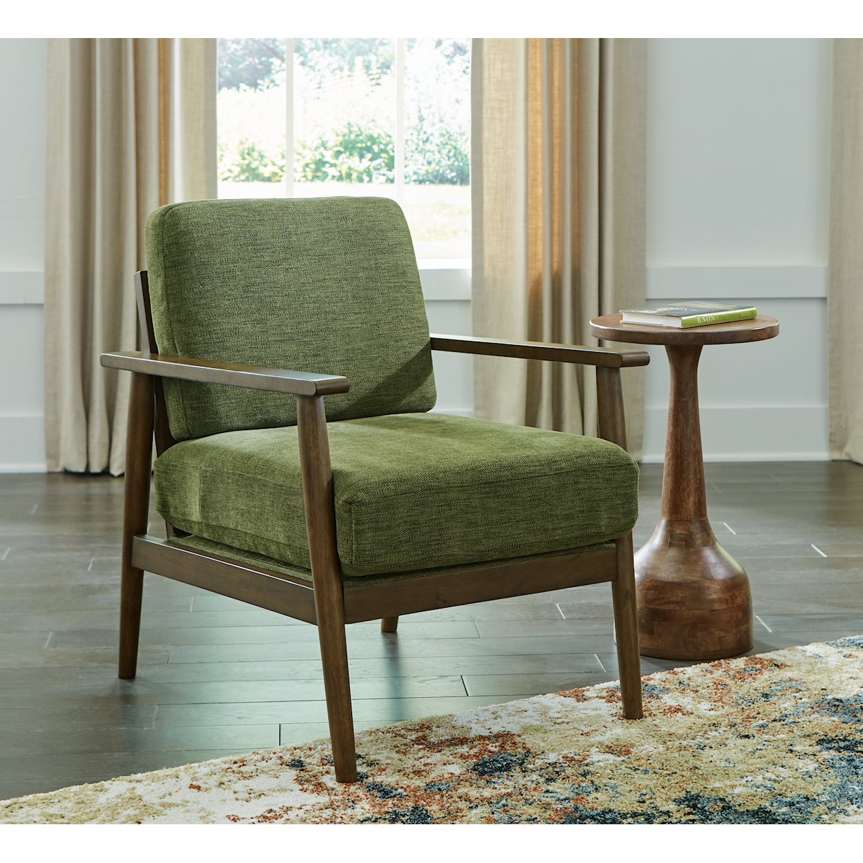 Signature Bixler Showood Accent Chair